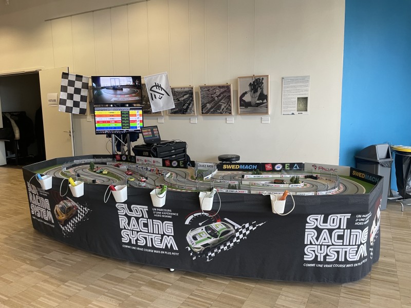 A Fond la Caisse !!
Caisse D ´Epargne Grand Est Europe 