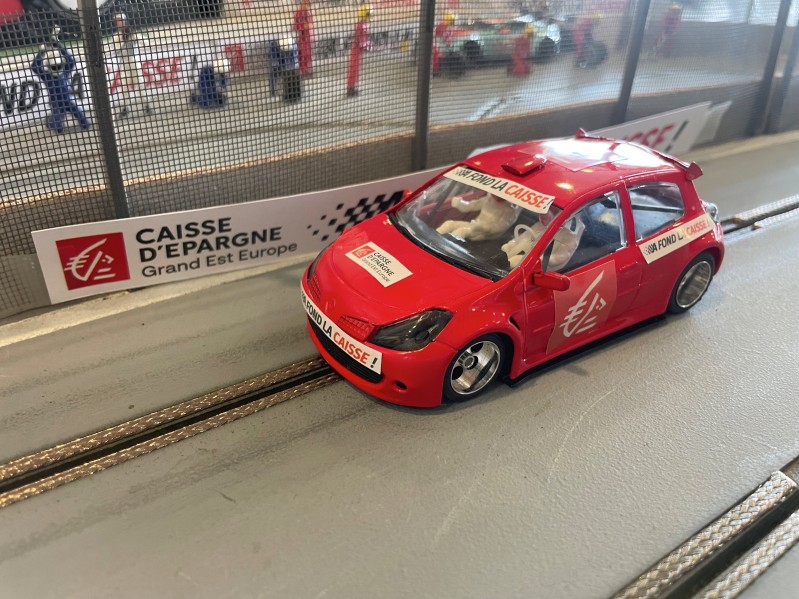 A Fond la Caisse !!
Caisse D ´Epargne Grand Est Europe 